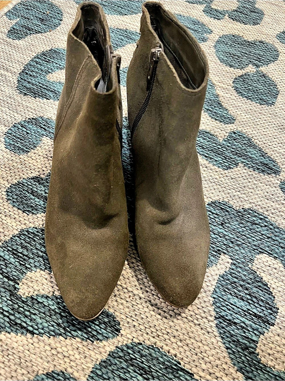 ALDO Suede-Look Green Ankle Booties l 8